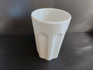 Kelímek oktagon bílý