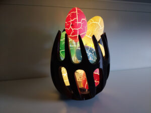 Velikonoční koš s led vajíčky černý