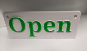 Závěsná cedule Open/Close barevná